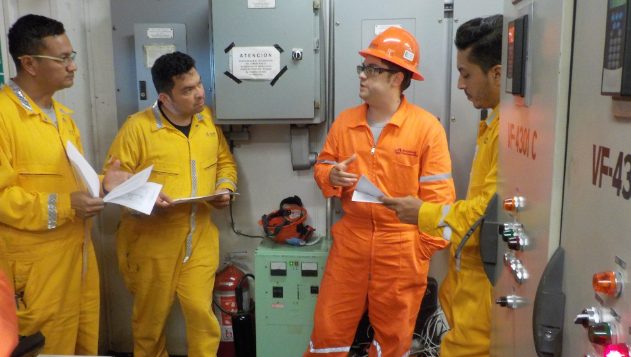 Capacitación al personal eléctrico de PEMEX y entrega del equipo