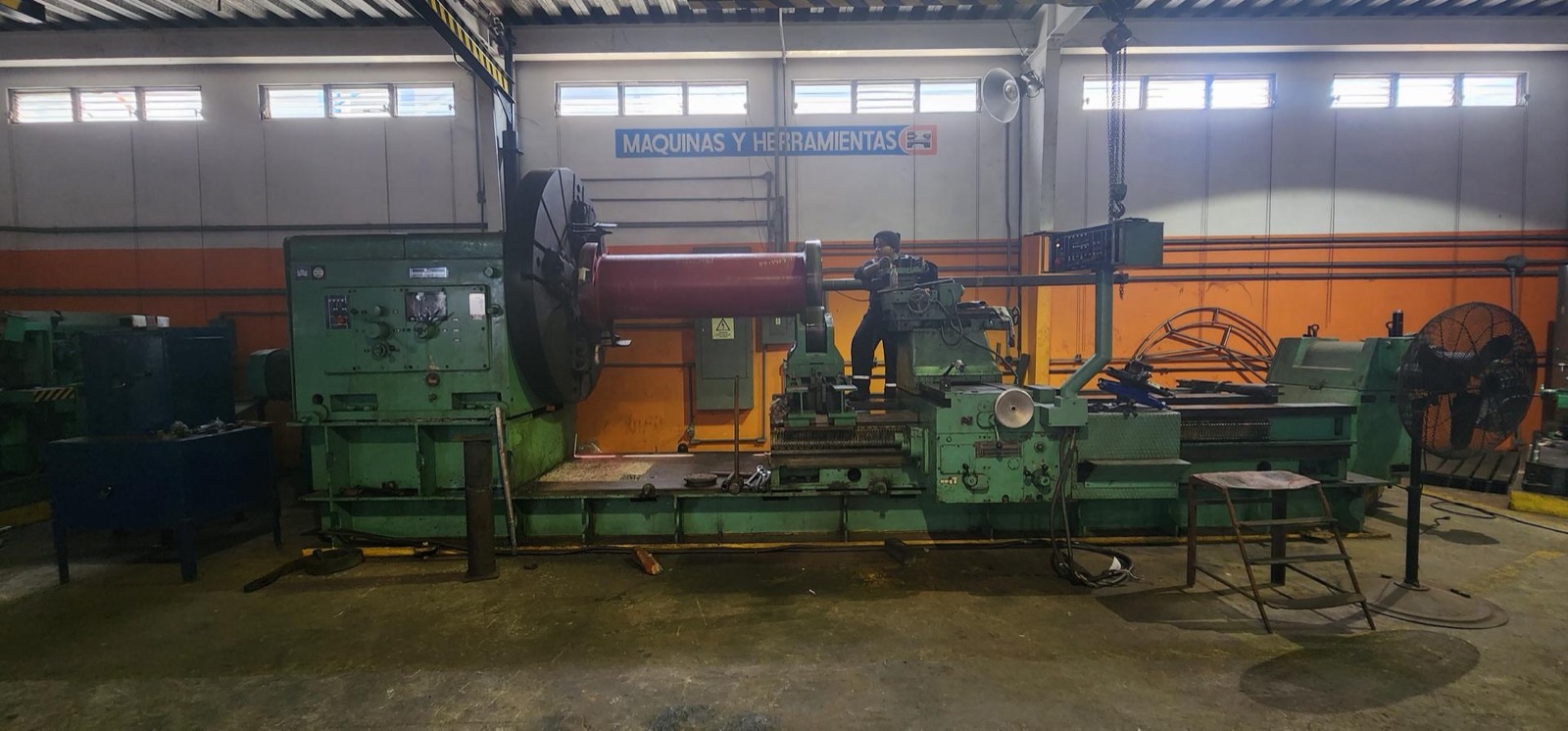 Torno de 2 m de volteo